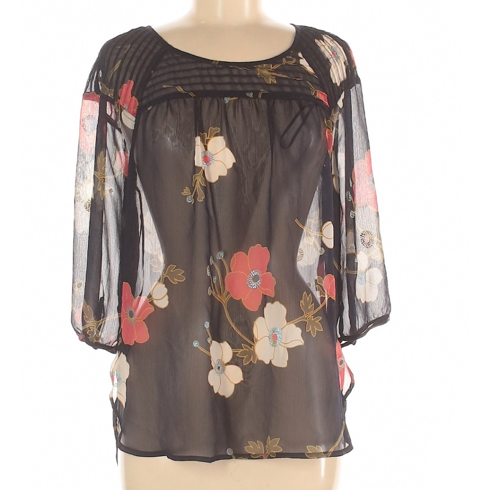 Lauren Conrad 1/2 sleeve blouse